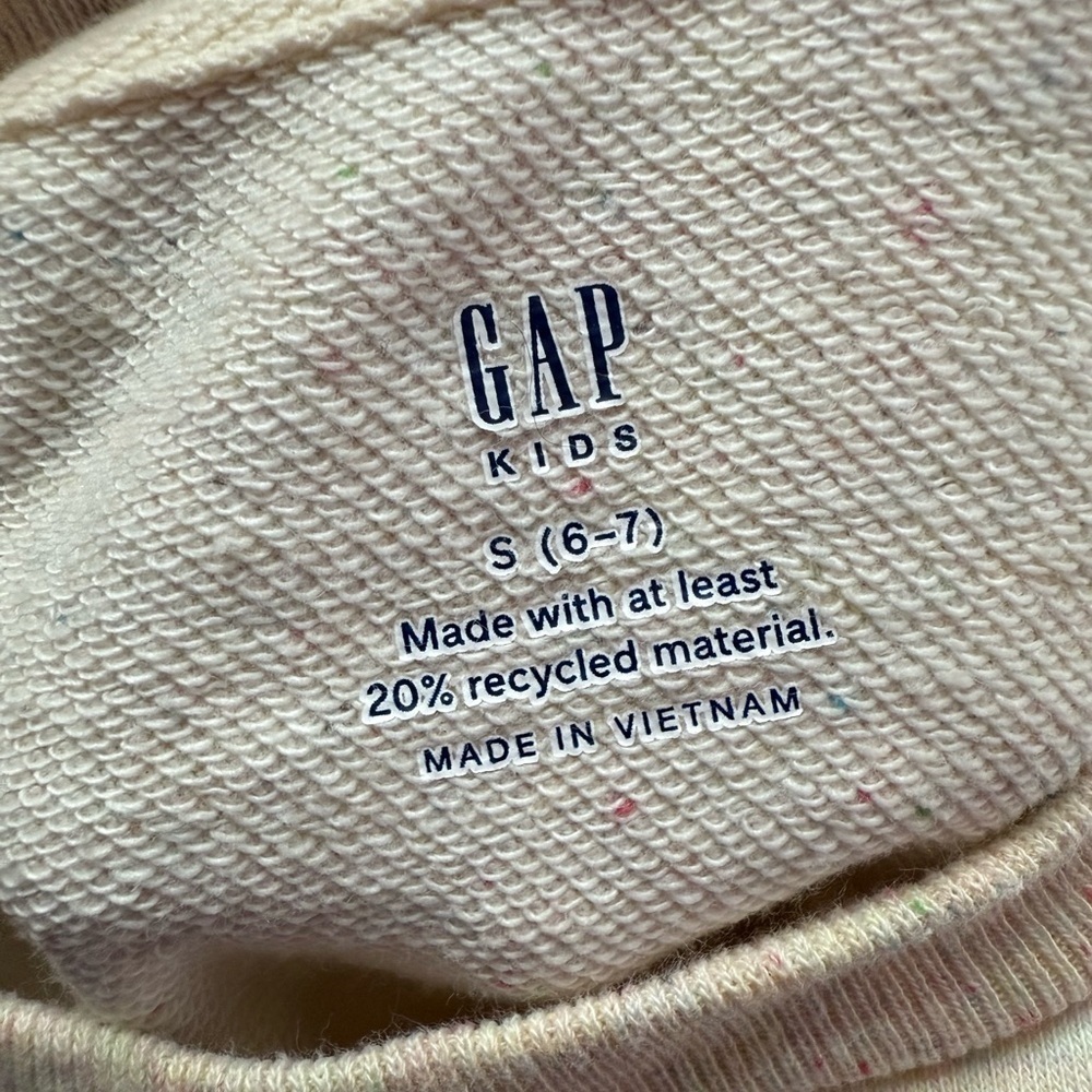 GAP Kids Speckled Cream Sweatshirt - Picture 2 of 5